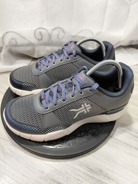 NEW KURU Womens Quantum 2.0 Gray Mesh Upper Purple Black & Pink SIZE  10 Wide